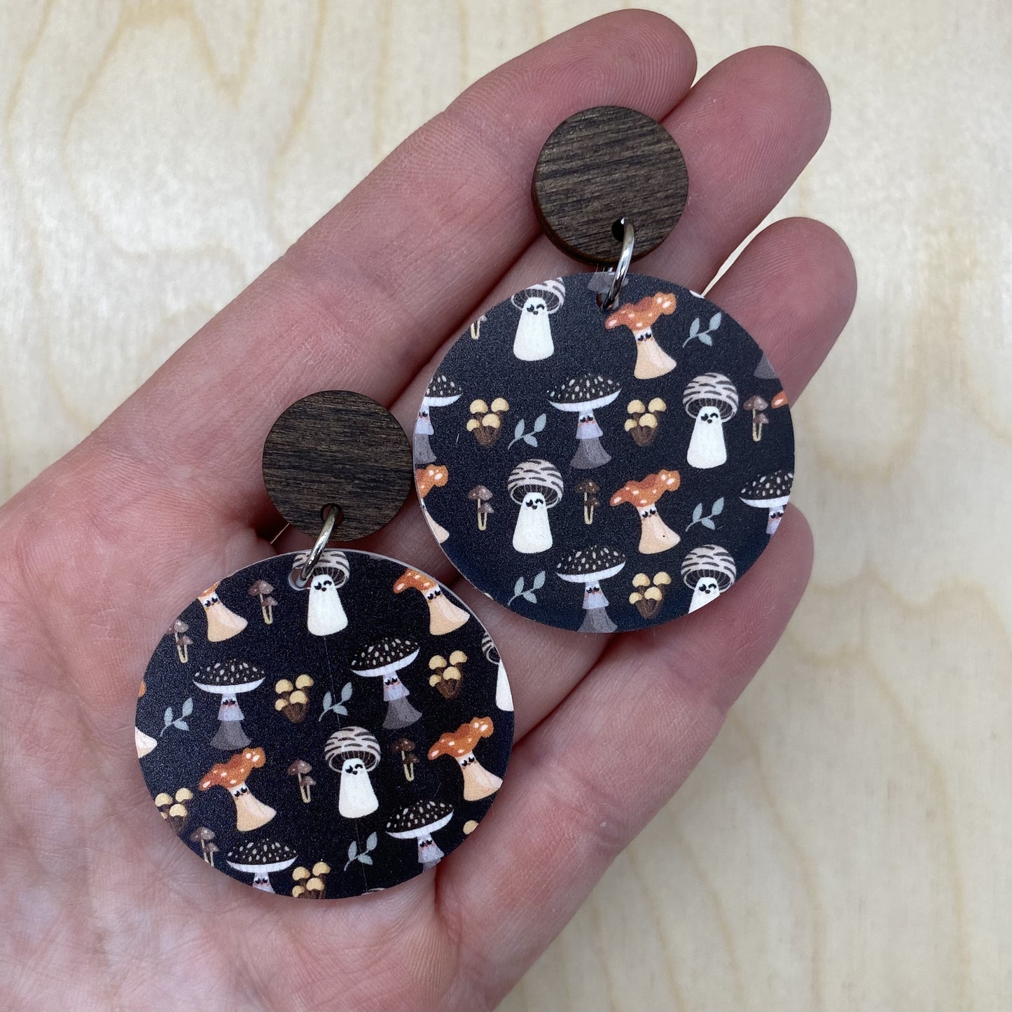 Mushroom Round Earrings