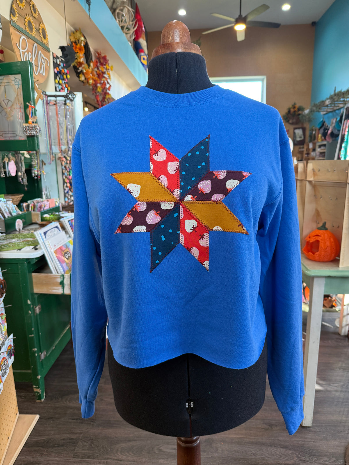 Quilt Star Sweatshirt - Blue