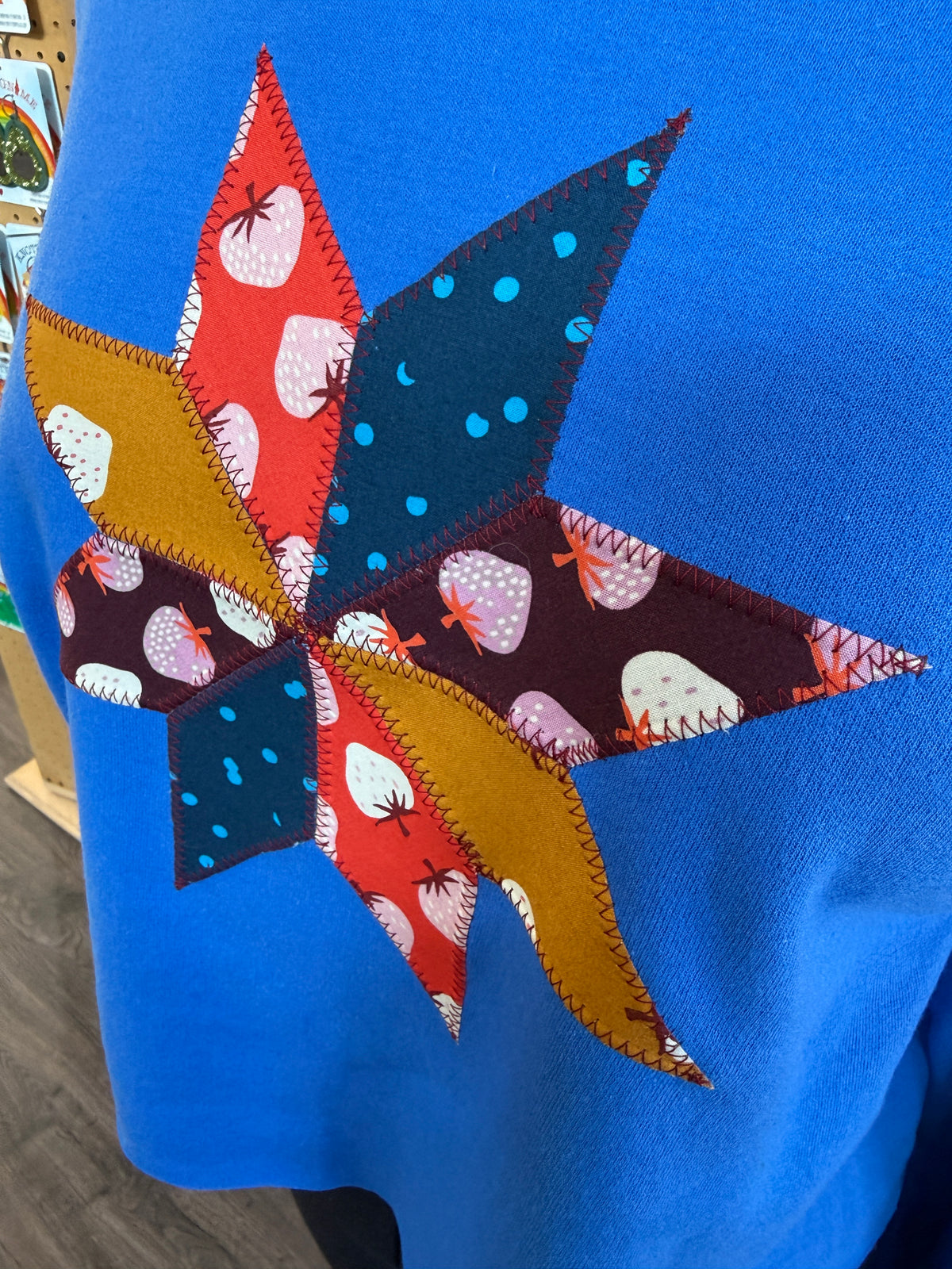 Quilt Star Sweatshirt - Blue